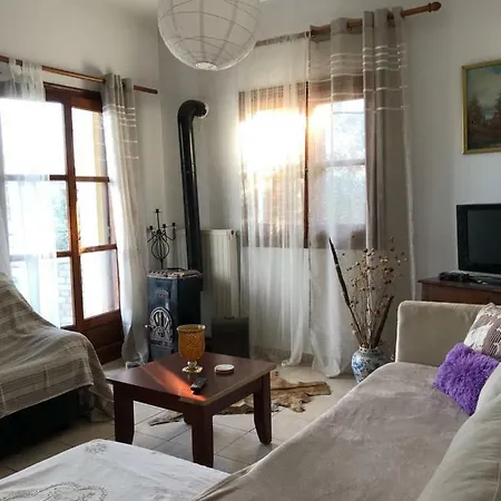 Home Pelekas